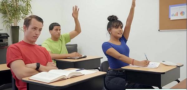  Sexo en la escuela en blanco y negro